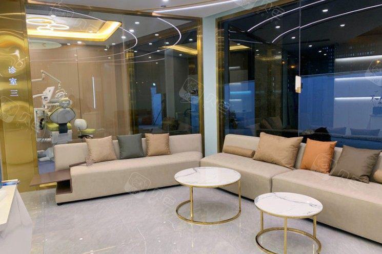 2025杭州金属烤瓷牙套排行榜前十位的牙科医院实地走访了解！杭州哲德口腔门
