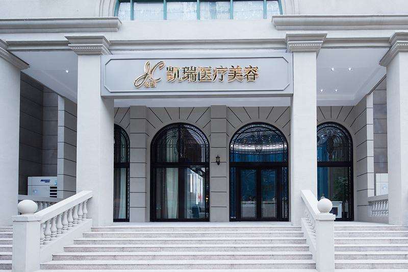 上海假体隆鼻修复整形医院有哪些？看前10强医院名单都有谁