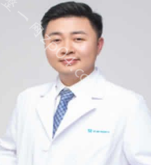 张翼