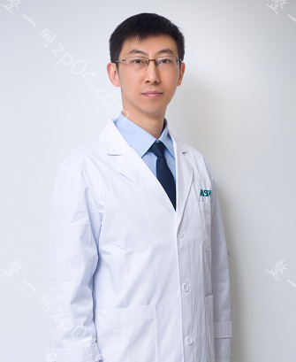 李弼伟
