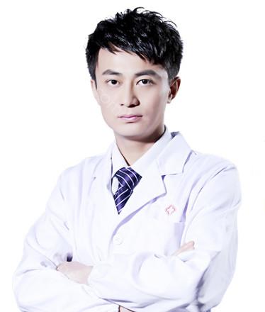 戴洪芸
