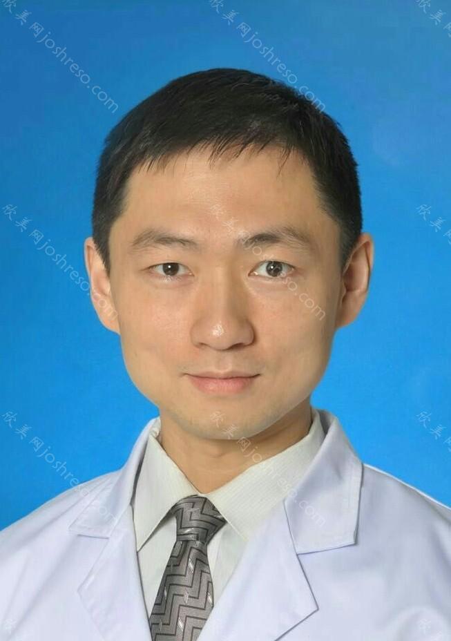 万睿