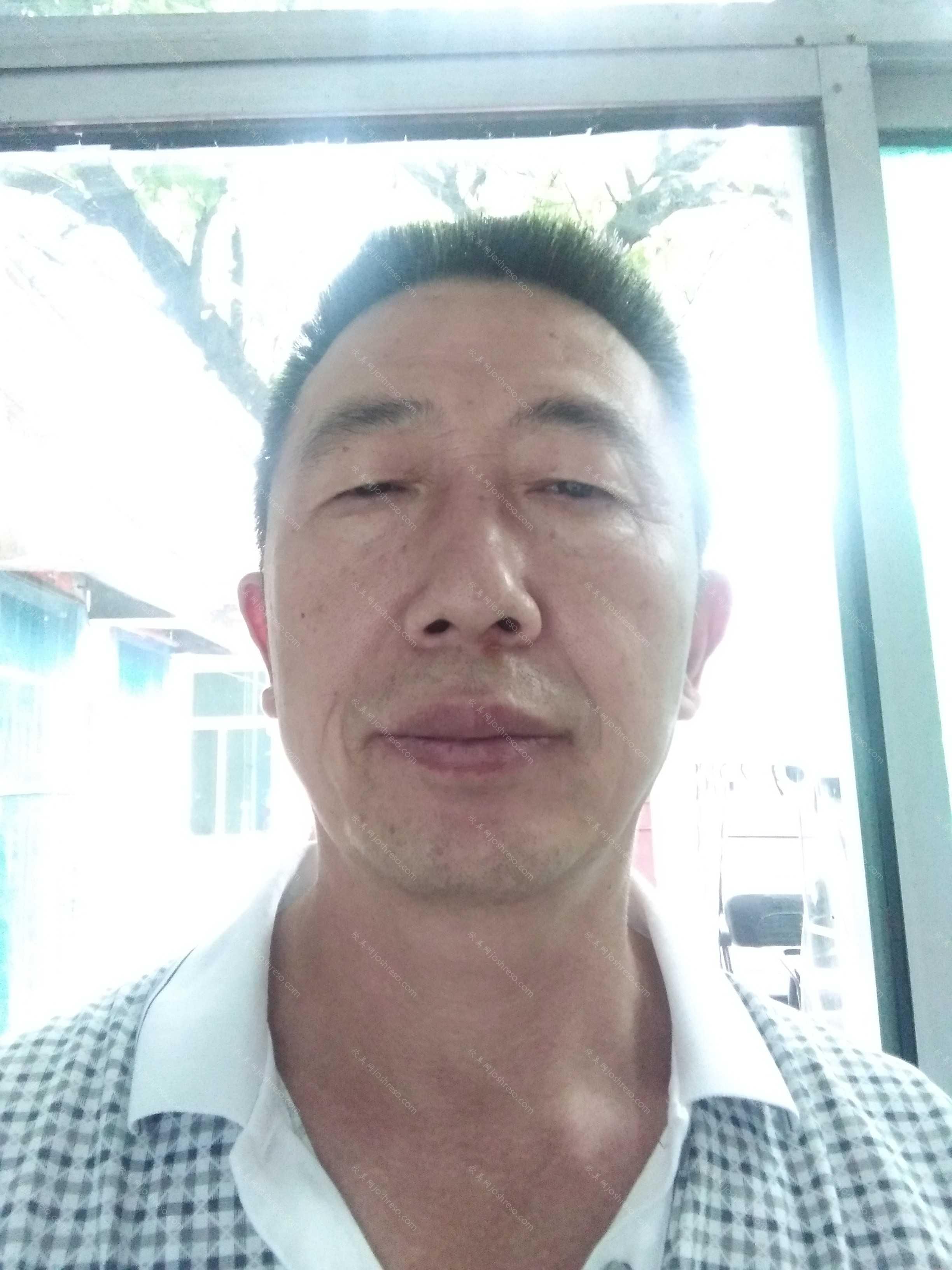杨峻山