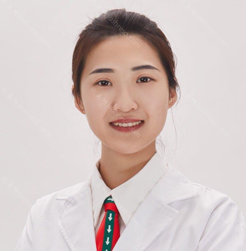 王偲琦