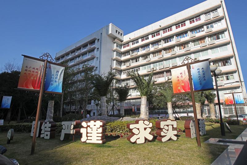 上海第九人民医院整形外科收费表一览，专家医生介绍及手术价格明细