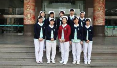 2025西安智齿截根术医院前10强强榜任你挑！西安市第一医院口腔科技术超棒