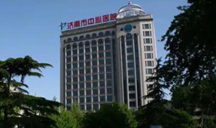 济南市中心医院嘴唇整形手术费用明细及效果案例一览，价格是